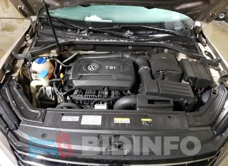 1VWBS7A38GC029305 Photo# 11