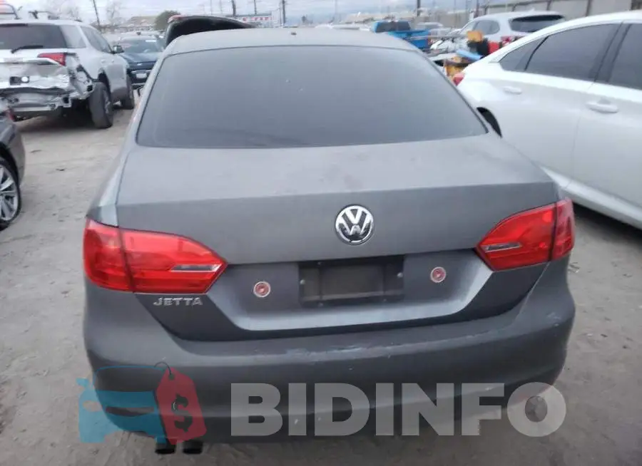 3VW2K7AJ8EM328562 Photo# 6