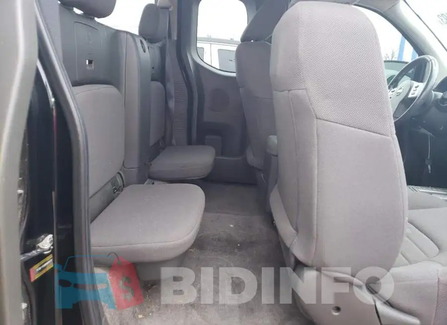 1N6BD0CT9HN754593 Photo# 10