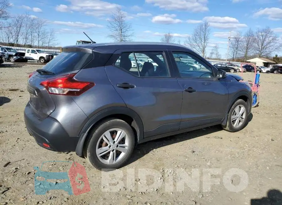 3N1CP5CU5JL521534 Photo# 3