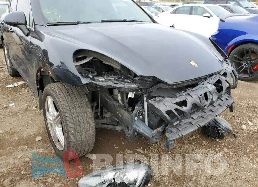 WP1AA2A21ELA94875 Photo# 9