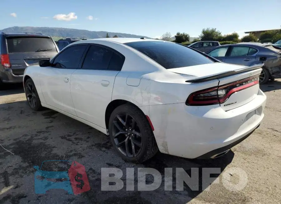 2C3CDXBG1KH663813 Photo# 2