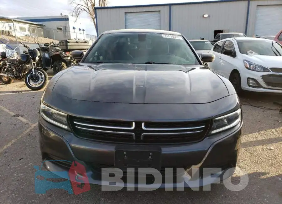 2C3CDXBG3FH776913 Photo# 5