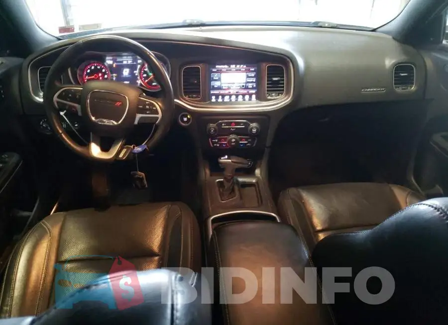 2C3CDXJG0GH341575 Photo# 8