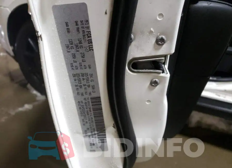 3C4PDDEG4HT593117 Photo# 13