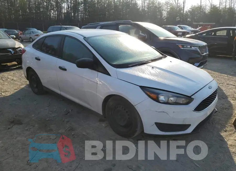 1FADP3E24GL356894 Photo# 4