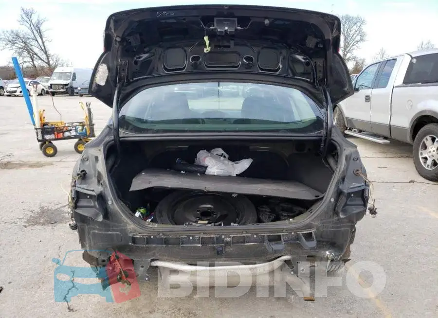 1FADP3E25FL308352 Photo# 6