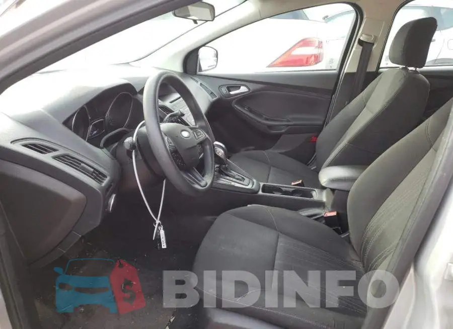 1FADP3K22FL370456 Photo# 7
