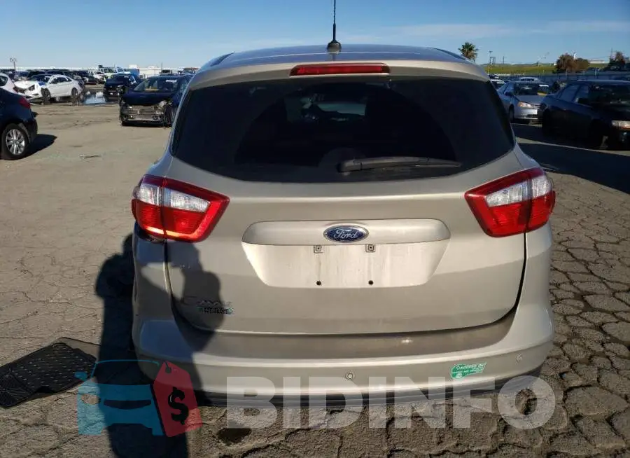 1FADP5CU4GL112677 Photo# 6