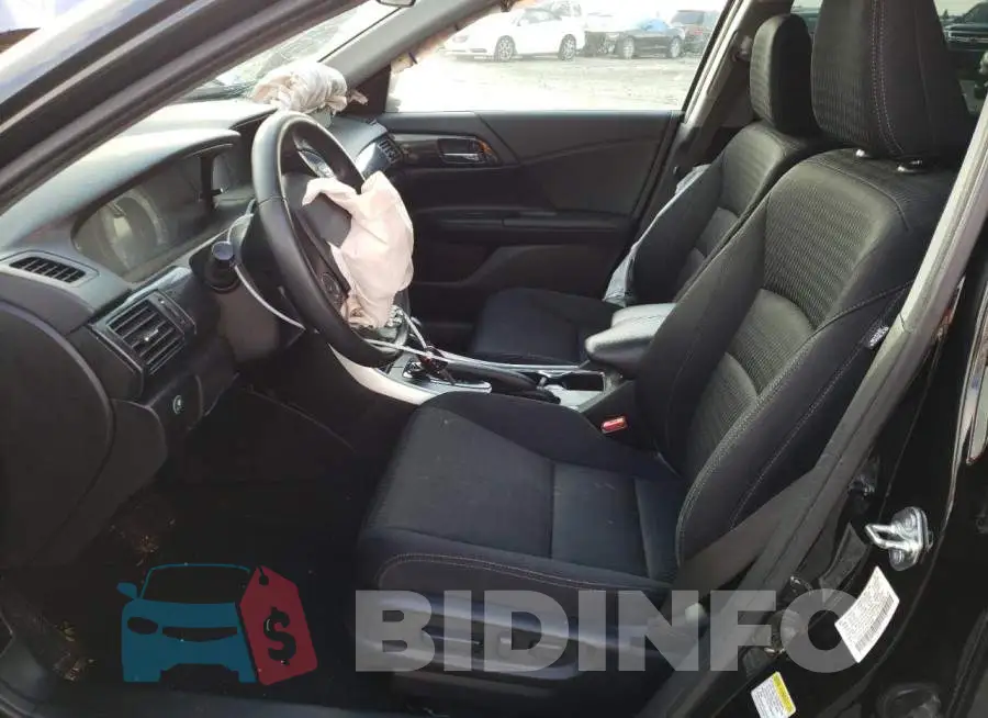 1HGCR2F56FA172538 Photo# 7