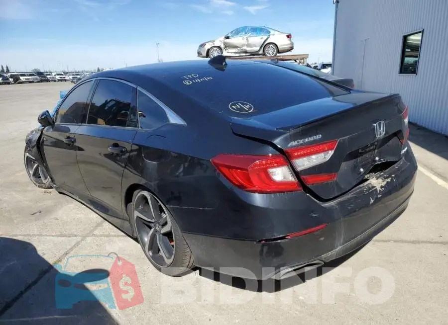 1HGCV1F30JA180065 Photo# 2