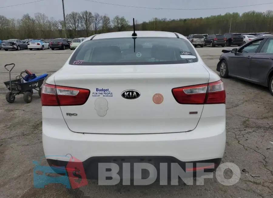 KNADM4A30F6429602 Photo# 6