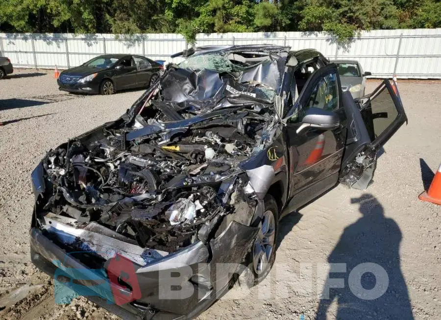 JTMW1RFV8KD018224 Photo# 9