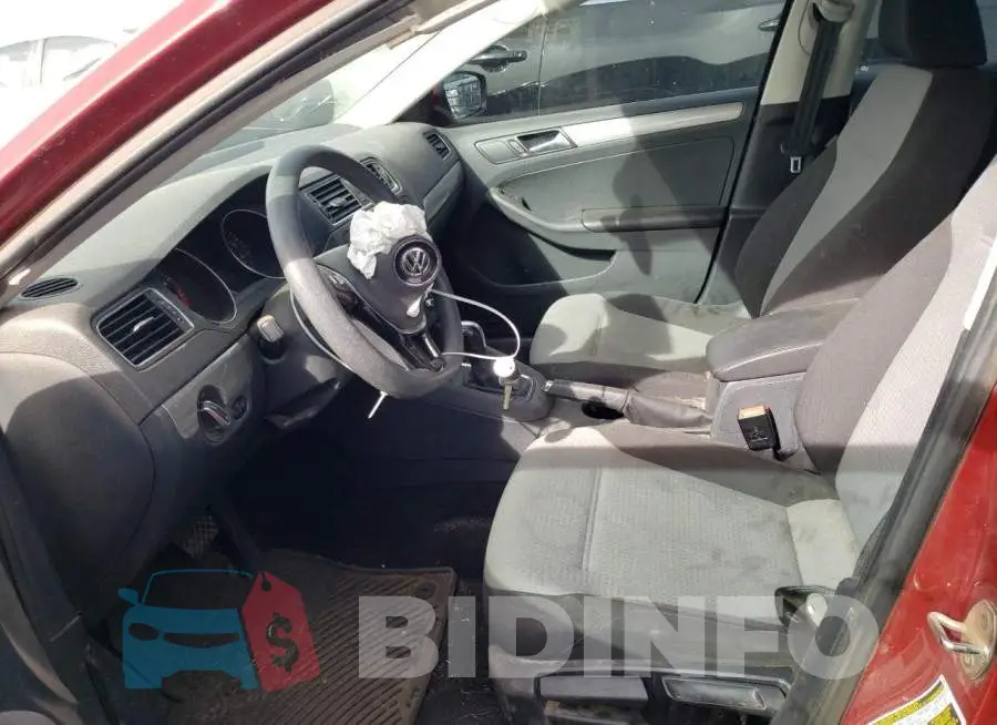 3VW2B7AJ2HM211788 Photo# 7