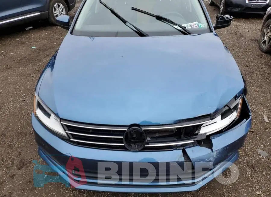 3VW2B7AJ4HM328207 Photo# 11