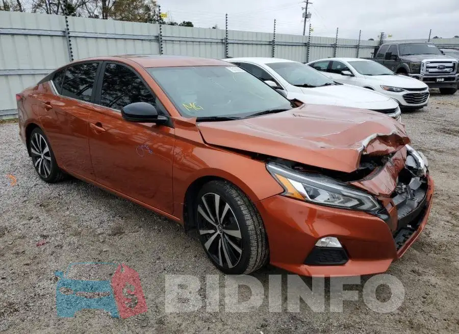 1N4BL4CV1KC153850 Photo# 4