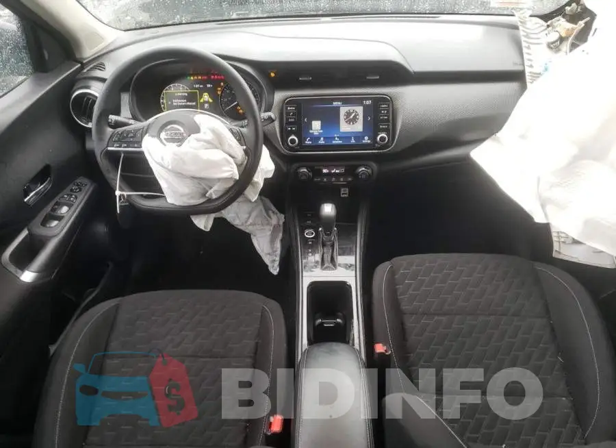 3N1CP5CV0ML483157 Photo# 8