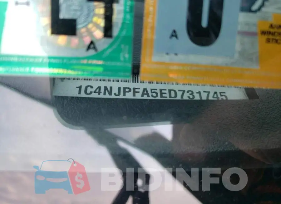 1C4NJPFA5ED731745 Photo# 13