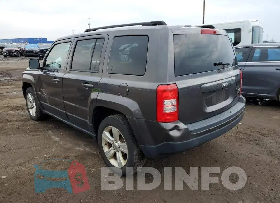 1C4NJPFB1ED887595 Photo# 2
