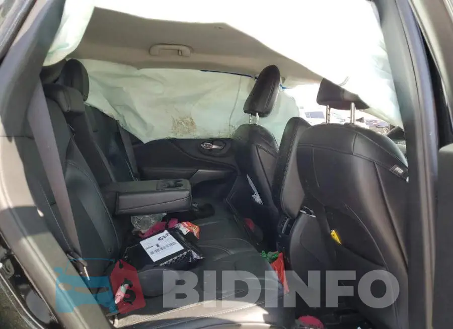 1C4PJLDB7KD433805 Photo# 11