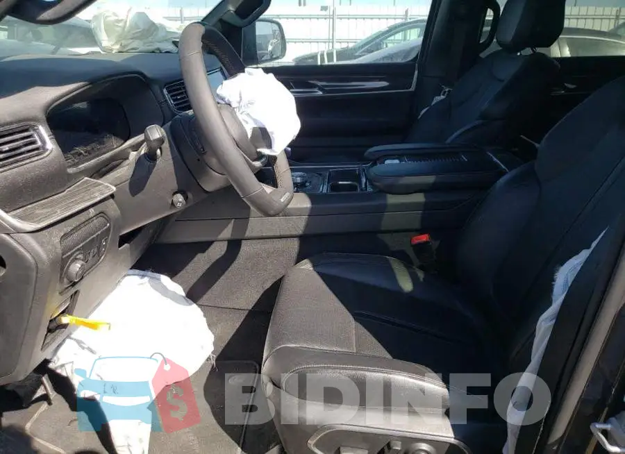 1C4SJVBT4NS182842 Photo# 7