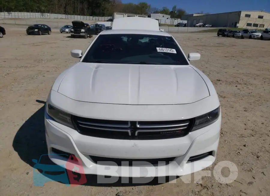 2C3CDXBG4FH848427 Photo# 5