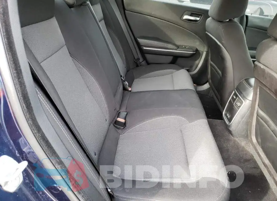 2C3CDXBG5FH837033 Photo# 6