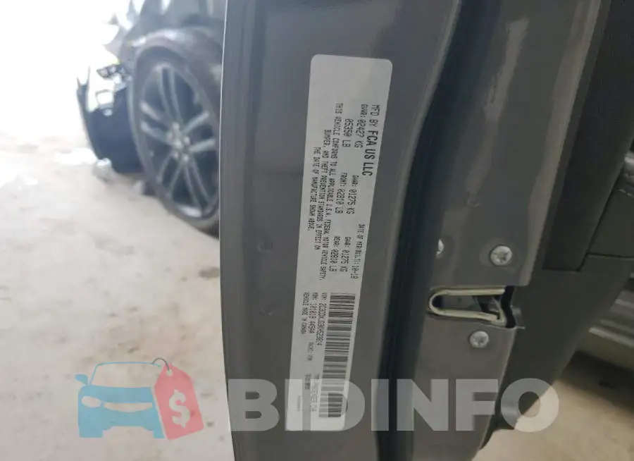 2C3CDXJG3KH523814 Photo# 12