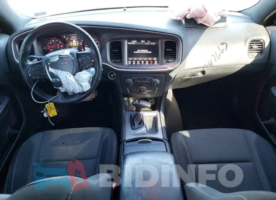 2C3CDXJG3KH523814 Photo# 8
