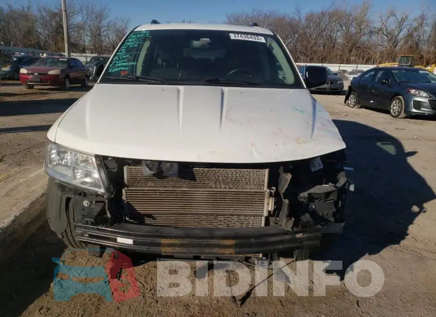 3C4PDCAB7HT622064 Photo# 5