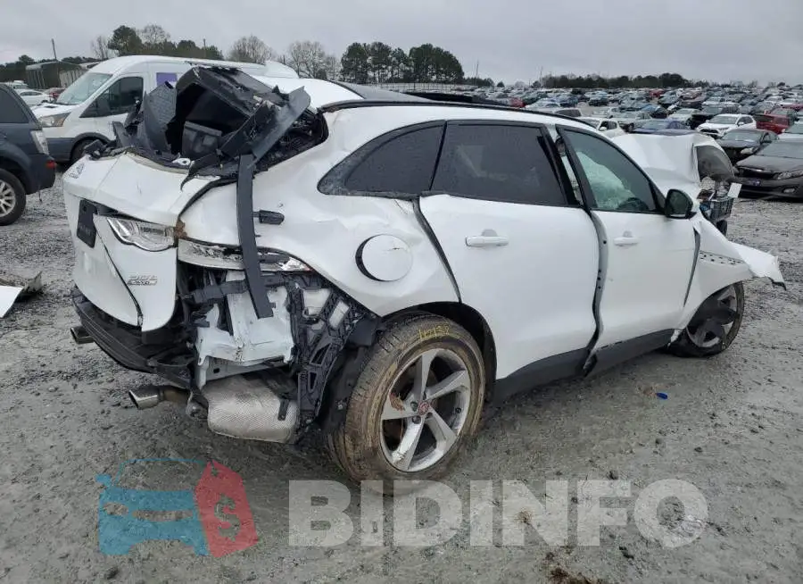 SADCJ2GX4JA201926 Photo# 3