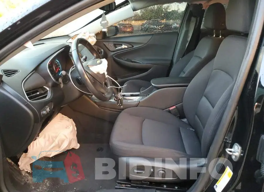 1G1ZD5ST4JF185385 Photo# 7
