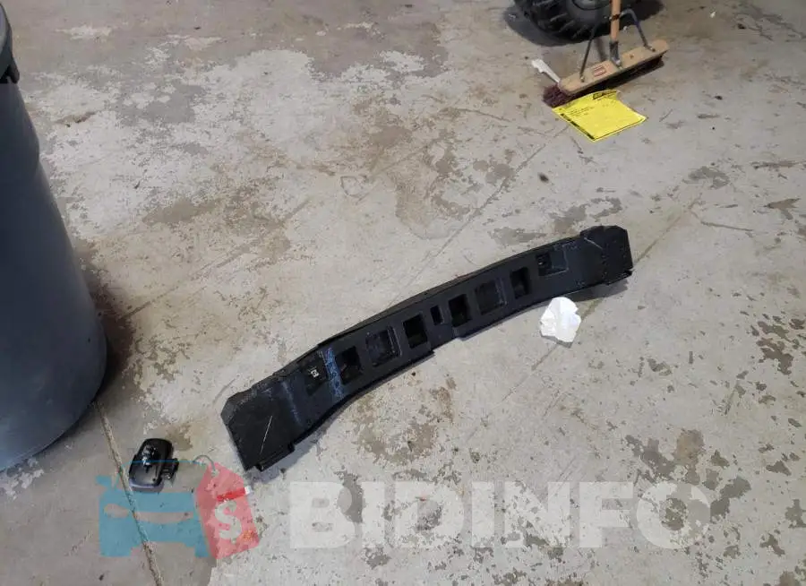 1G1ZG5ST3NF209804 Photo# 12