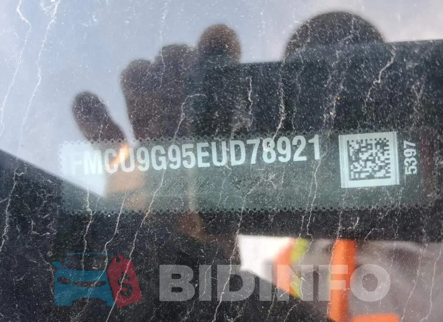 1FMCU9G95EUD78921 Photo# 13