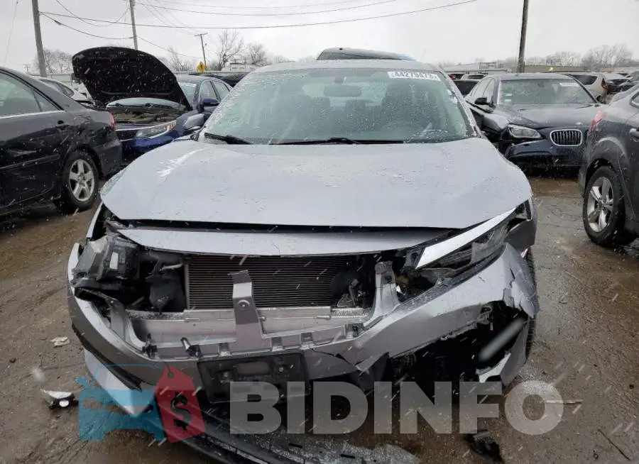 19XFC2F56HE047567 Photo# 5