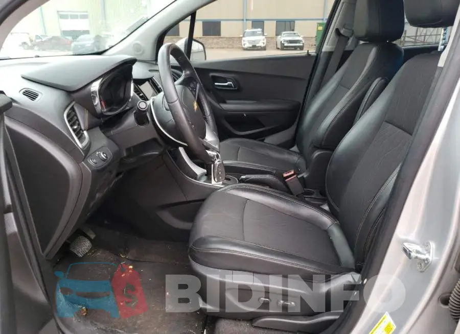 KL7CJLSB1KB841484 Photo# 7