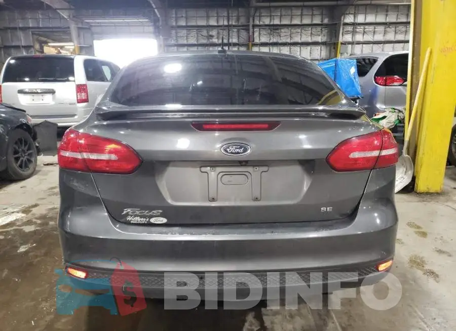 1FADP3F24FL257070 Photo# 6