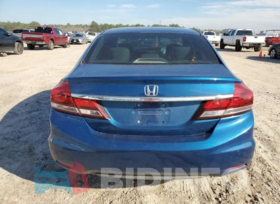 2HGFB2F54FH558653 Photo# 6