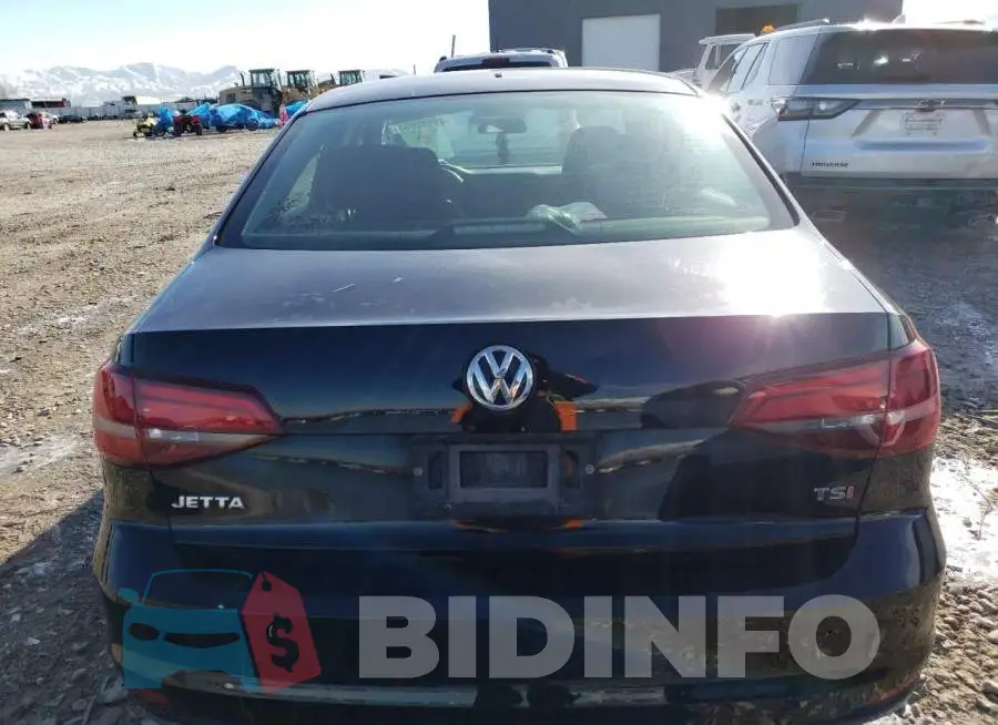 3VW2B7AJ9HM213487 Photo# 6