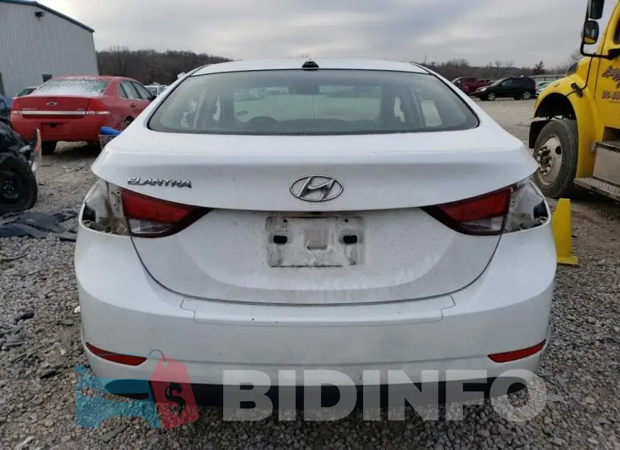 5NPDH4AE2GH661084 Photo# 6