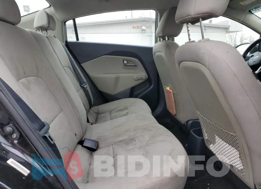 KNADM4A34E6379625 Photo# 10