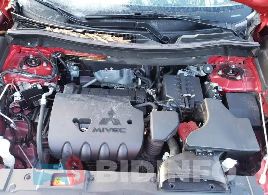 JA4AD3A30JZ065229 Photo# 12