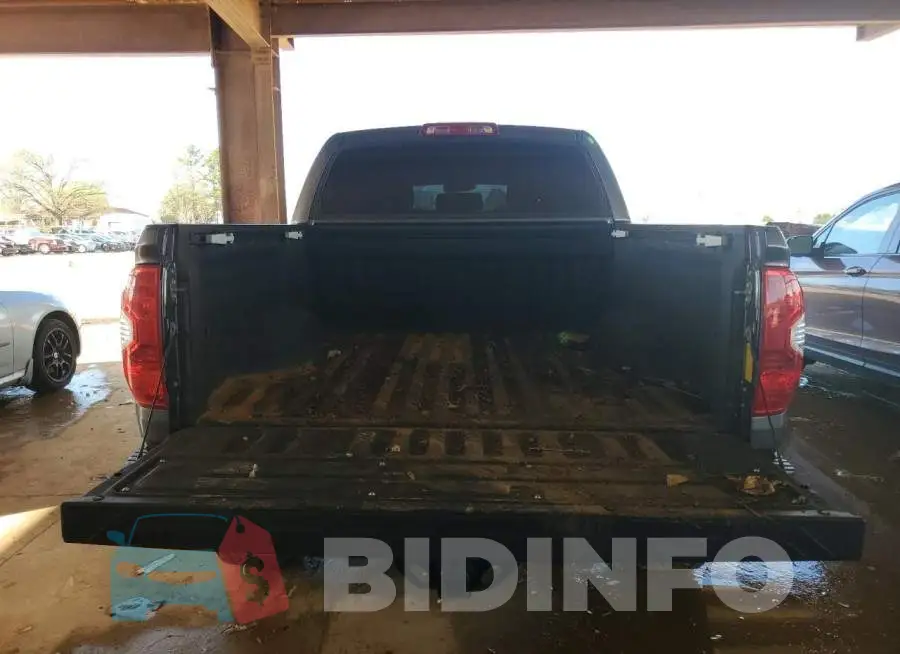 5TFDW5F15KX856336 Photo# 6