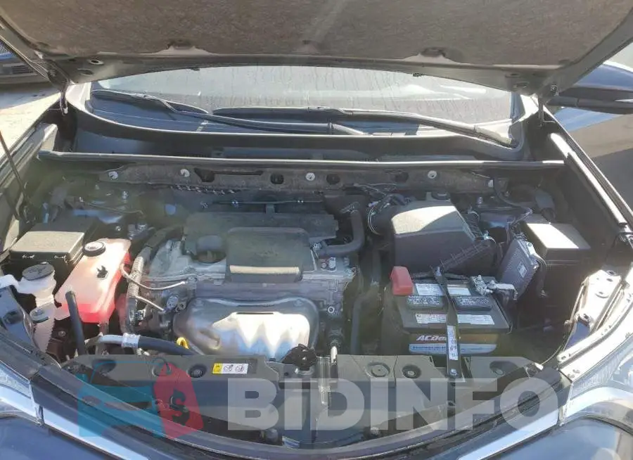 JTMWFREV7JD119935 Photo# 12
