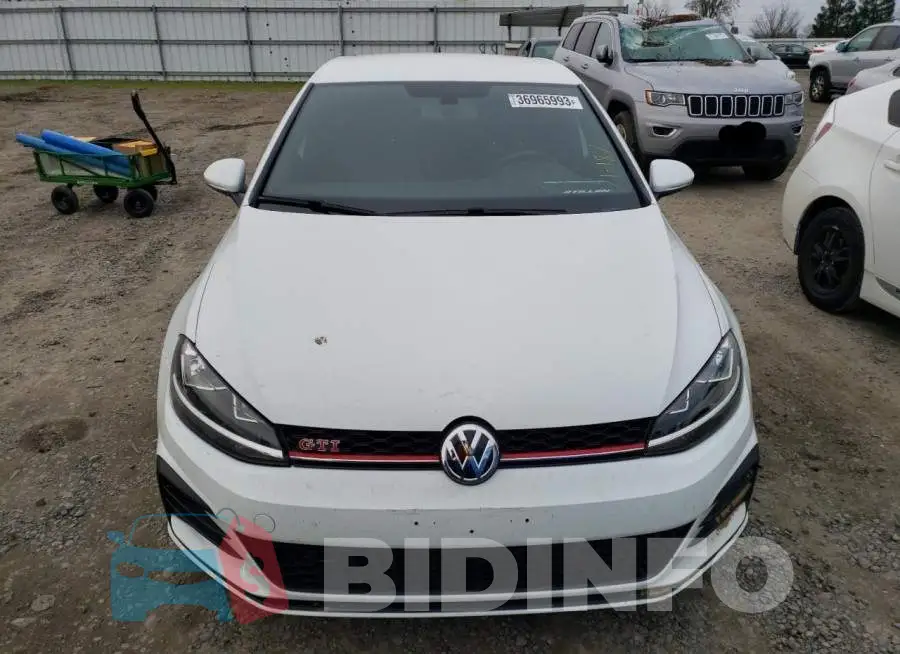 3VW5T7AU8LM002990 Photo# 5