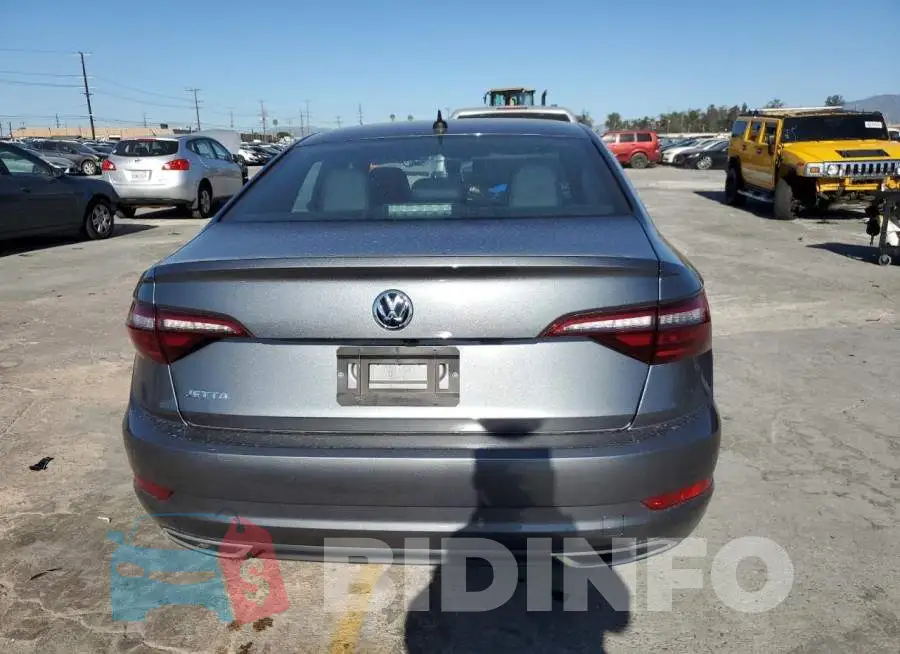 3VWCB7BU4LM018564 Photo# 6