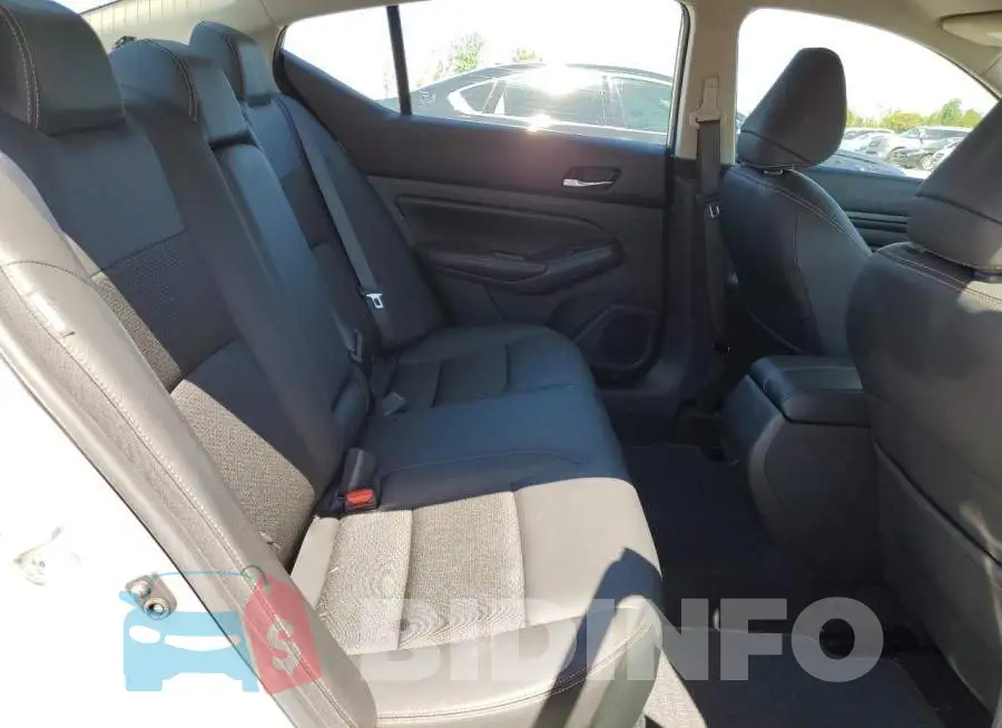 1N4BL4CV9LC275003 Photo# 10