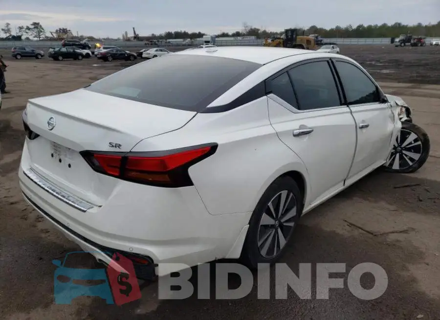 1N4BL4EV7KC234042 Photo# 3