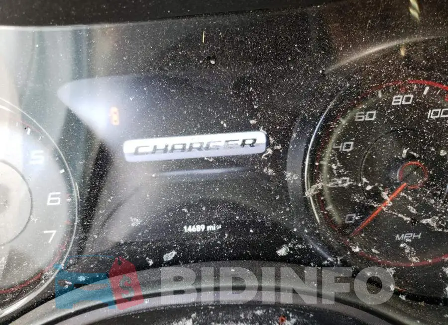 2C3CDXCT5MH671380 Photo# 8