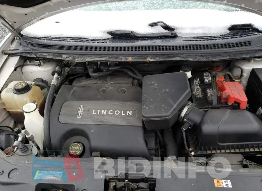 2LMDJ8JK4FBL26288 Photo# 12